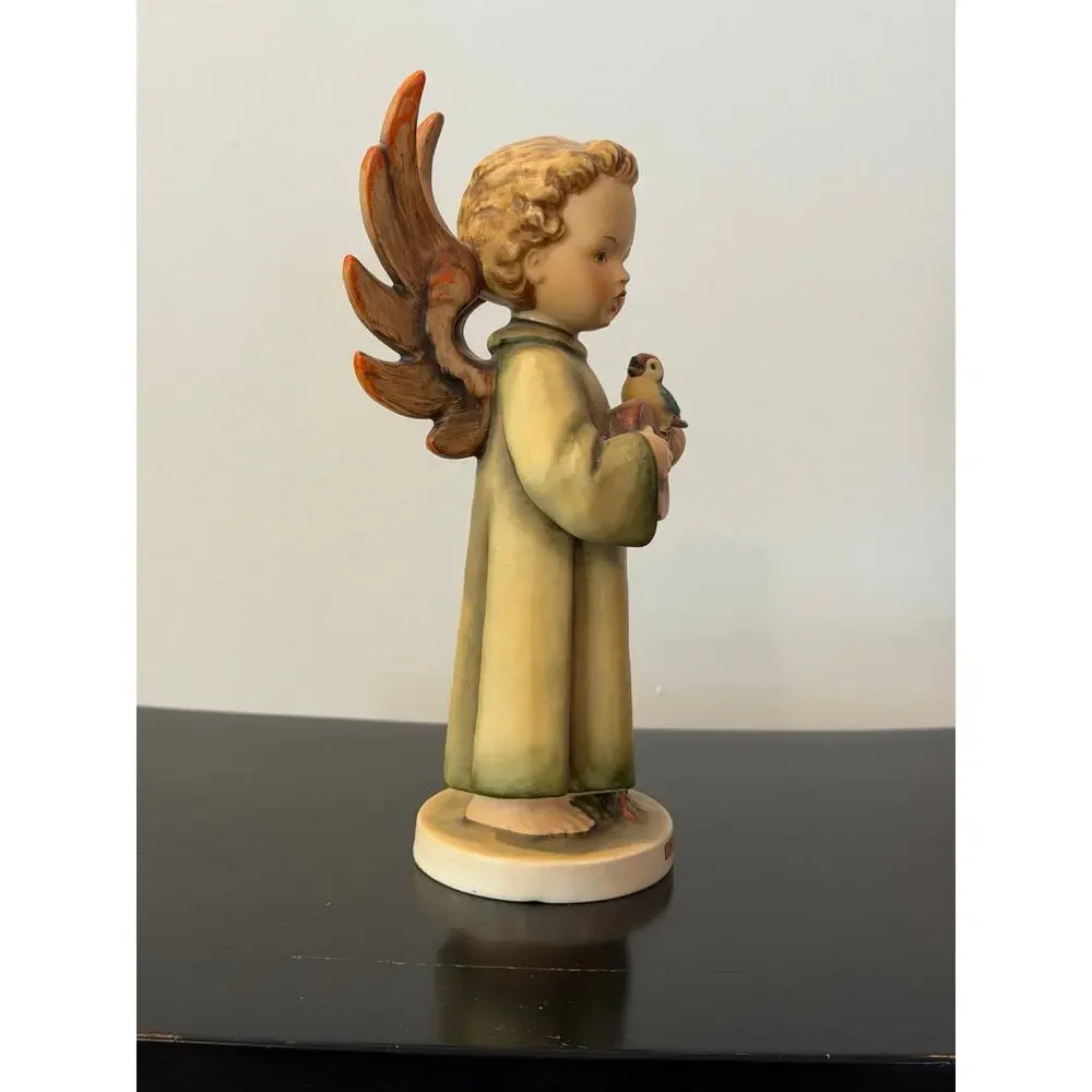 Hummel Festival Harmony Figurine 172/0 Angel, Mandolin, Bird 7 3/4